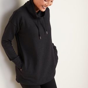 *NWT* Old Navy Sweater-Knit Tunic Active Black